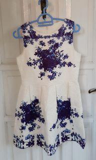 Mini dress