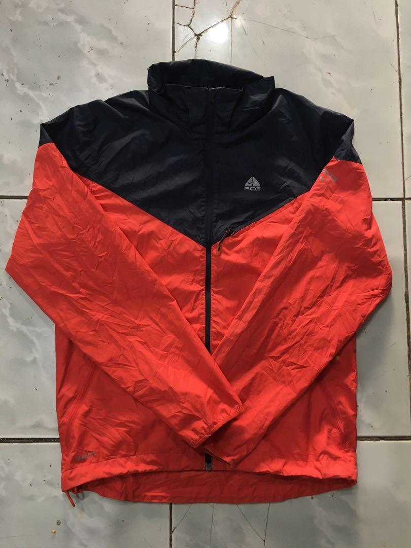 Nike acg on sale running jacket