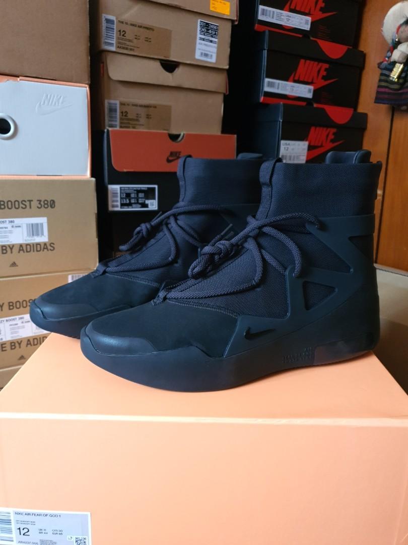Tenis nike fear of god top