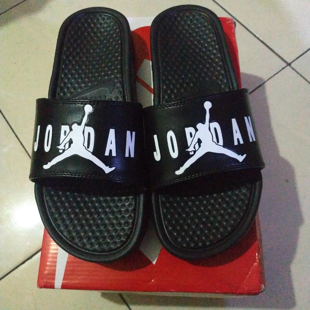 Harga sandal best sale nike jordan original