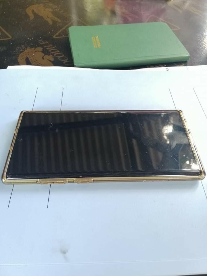 Note 10 Plus W Moisture Detected Mobile Phones Tablets Android Phones Samsung On Carousell About a month ago i kept my s10e near an ac and a few moments later the phone alerted me with moisture detected in charging port. carousell