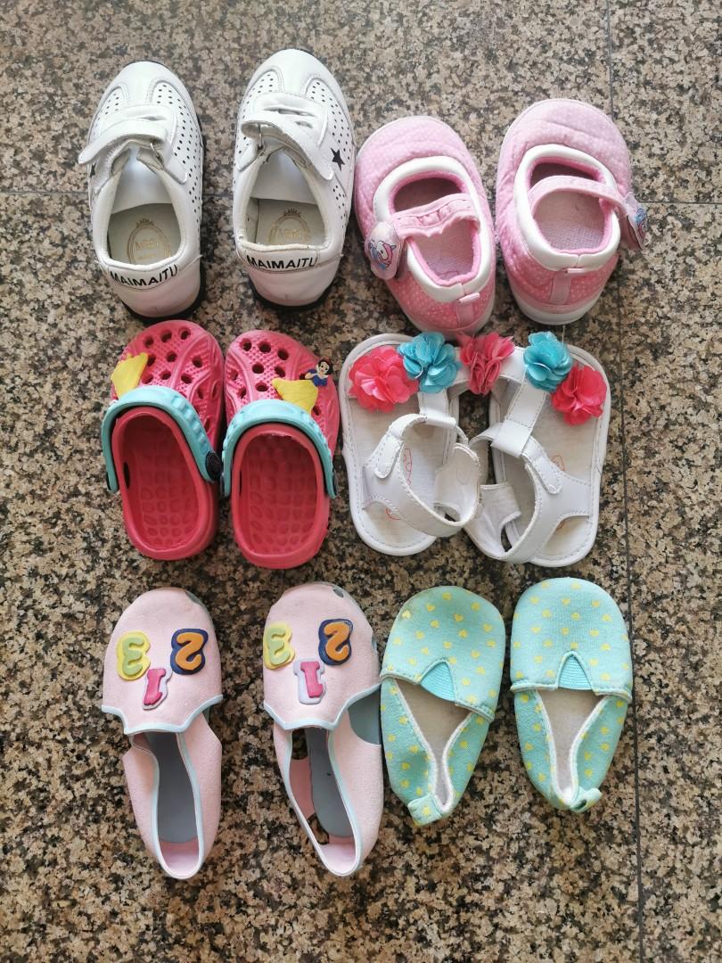 Pay 15 for 6 pairs Girls Shoes euro 
