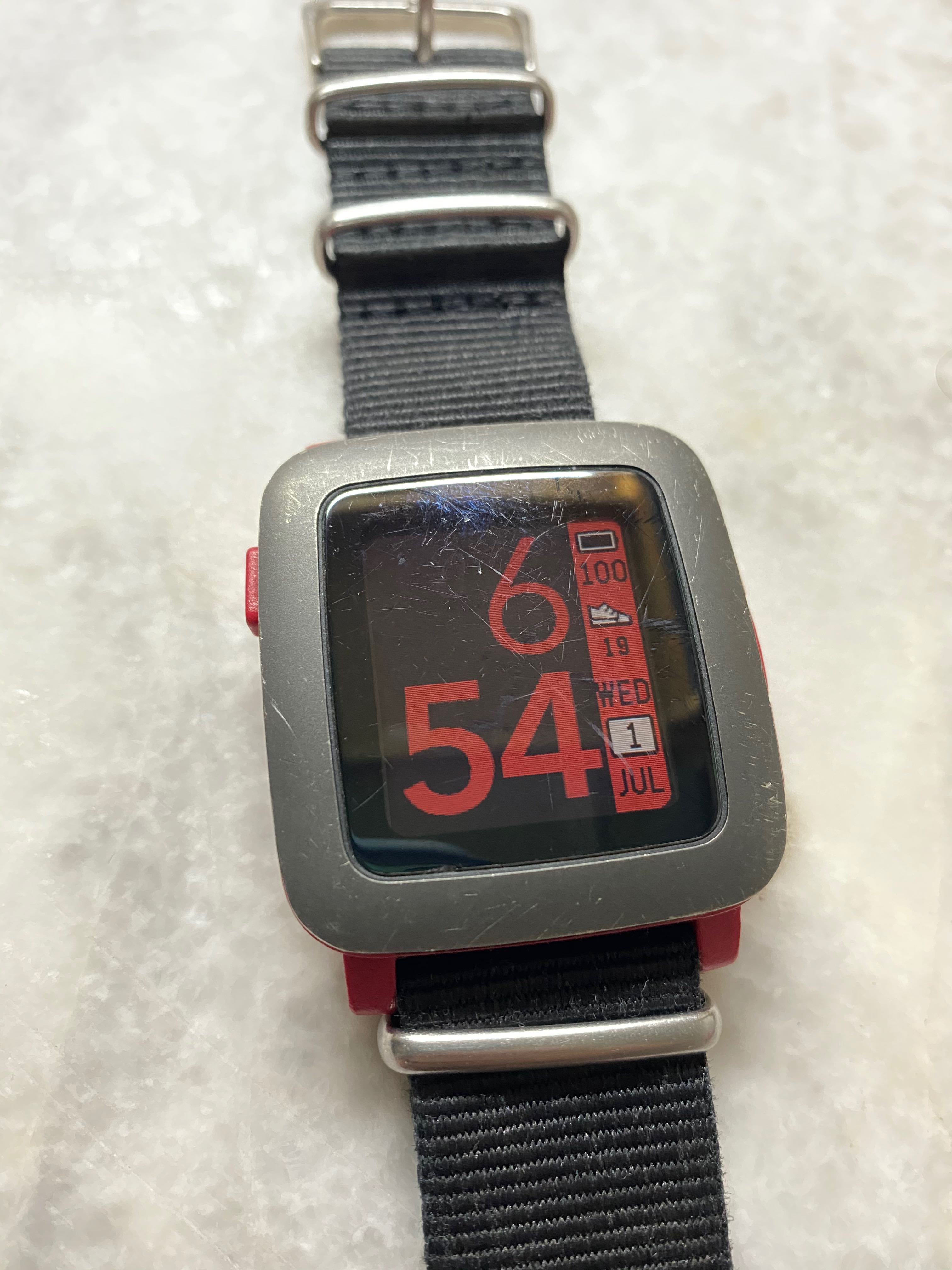pebble time red