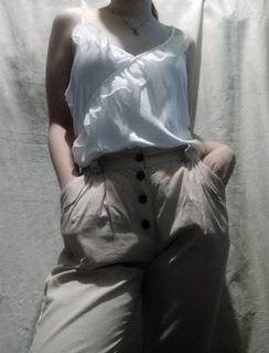 (Category: ) located in . Submitted by Merrr (Listing ID 1017320769, Image 1). Description: .