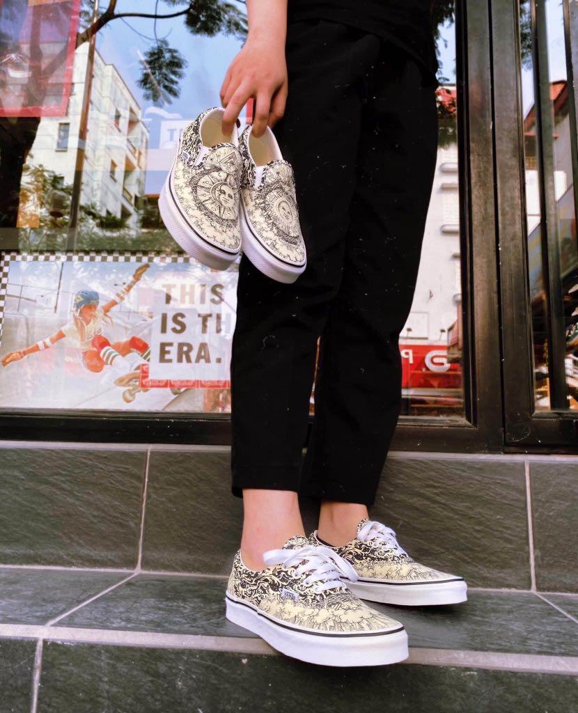 vans ouroboros era shoes