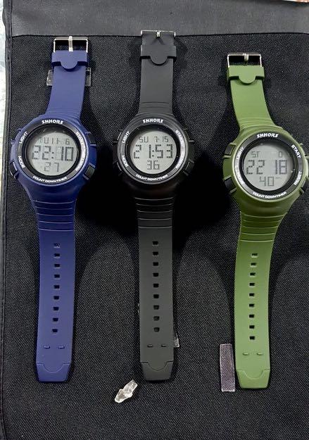 digital watch round