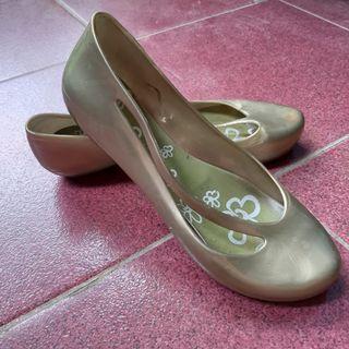 🍒 Sepatu flat hijau