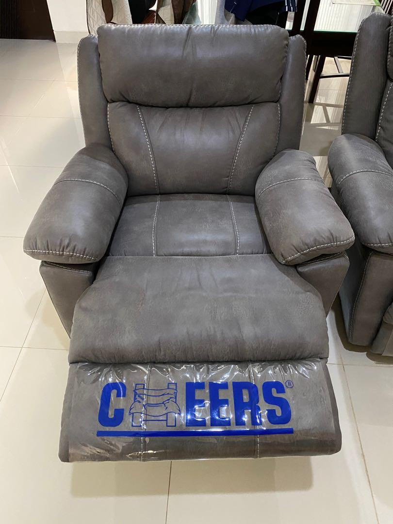 Sofa Recliner CHEERS (Informa) 2 Unit, Perabotan Rumah di Carousell