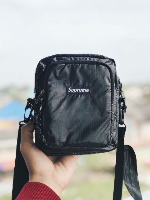 supreme fw17 bag