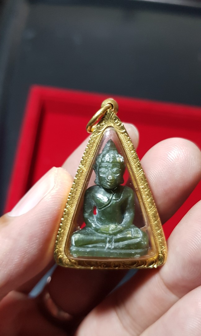 Jade buddha amulet top