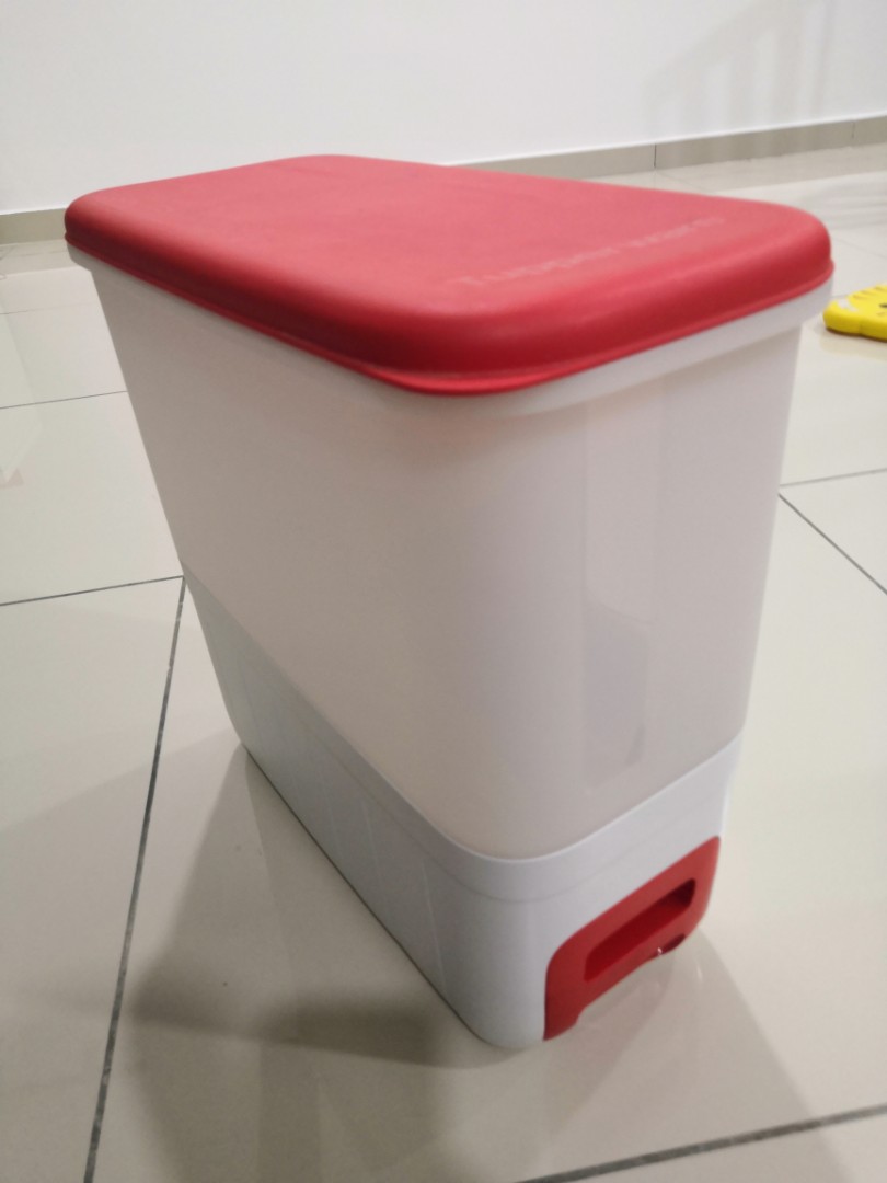 Tupperware Rice Dispenser, Furniture & Home Living, Kitchenware ...