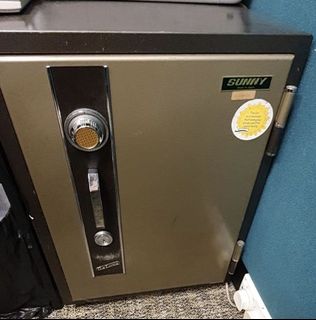 (Category: ) located in . Submitted by law80 (Listing ID 1017253289, Image 1). Description: .
