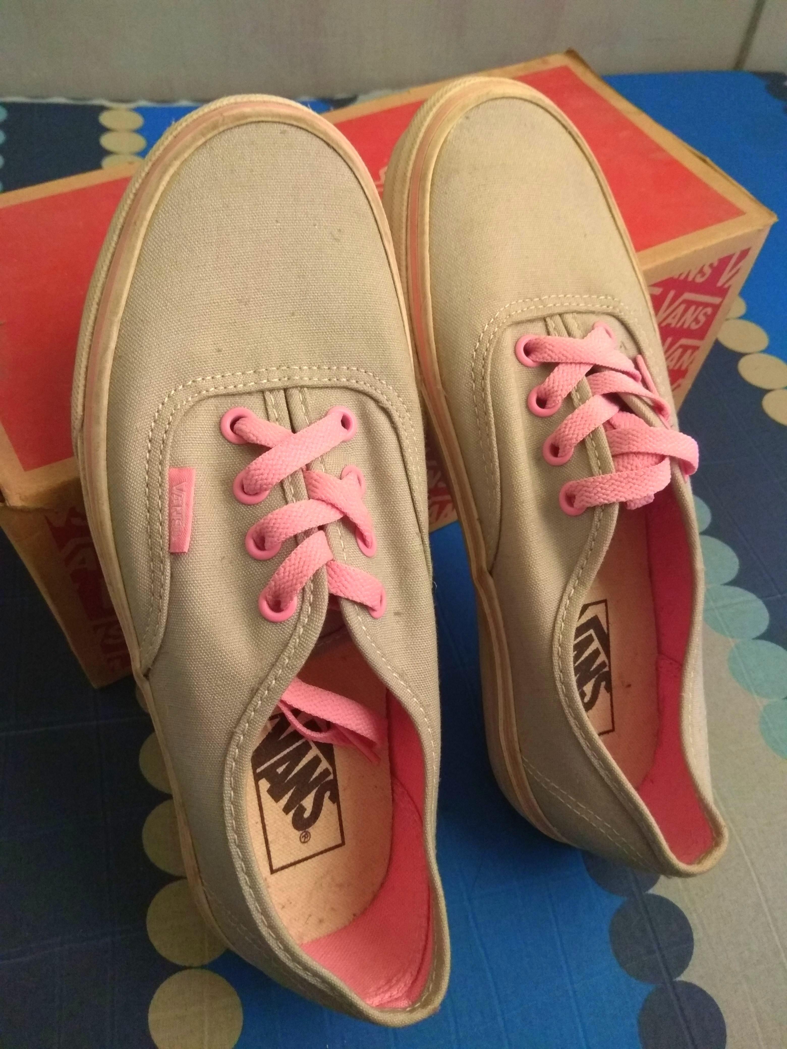 vans authentic pink original