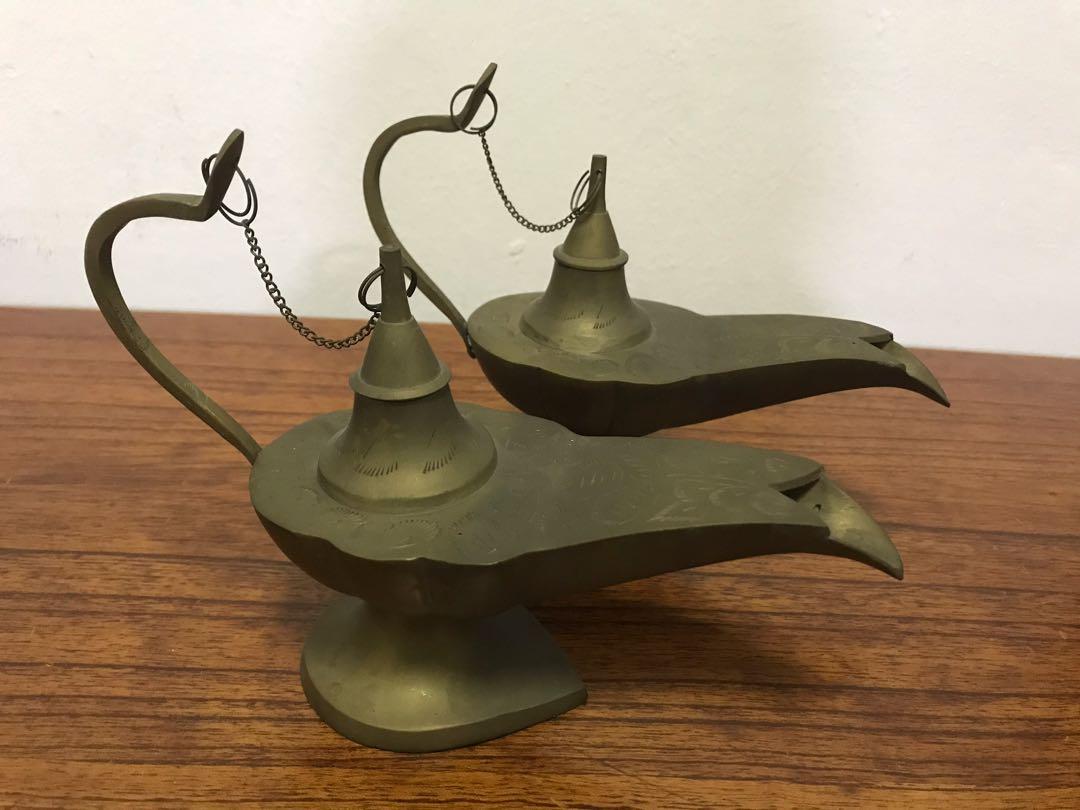 Aladdin lamp, Hobbies & Toys, Collectibles & Memorabilia, Vintage  Collectibles on Carousell