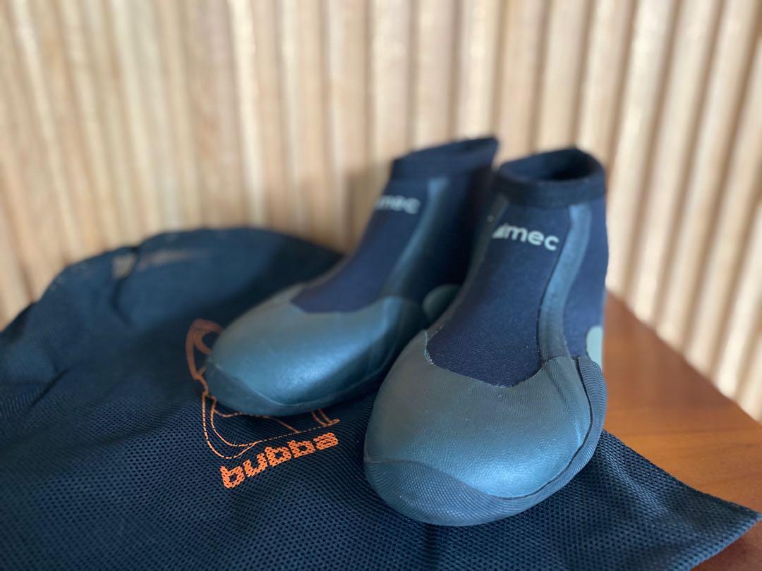 Mec cheap neoprene boots