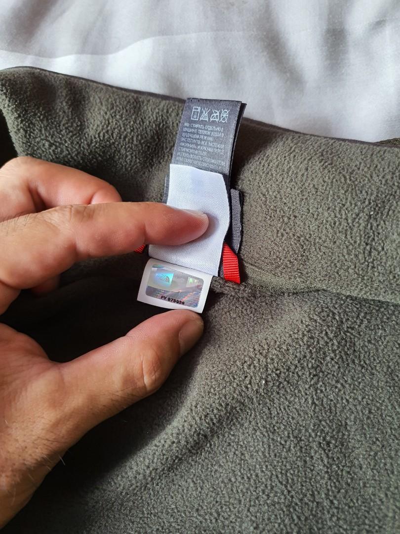 Winter Jacket (Category: Coats, Jackets and Outerwear) located in Singapore. Submitted by whereistand (Listing ID 1017348821, Image 2). Description: Lightly used Northface jacket,have lost alot of weight and find it a little big for me..