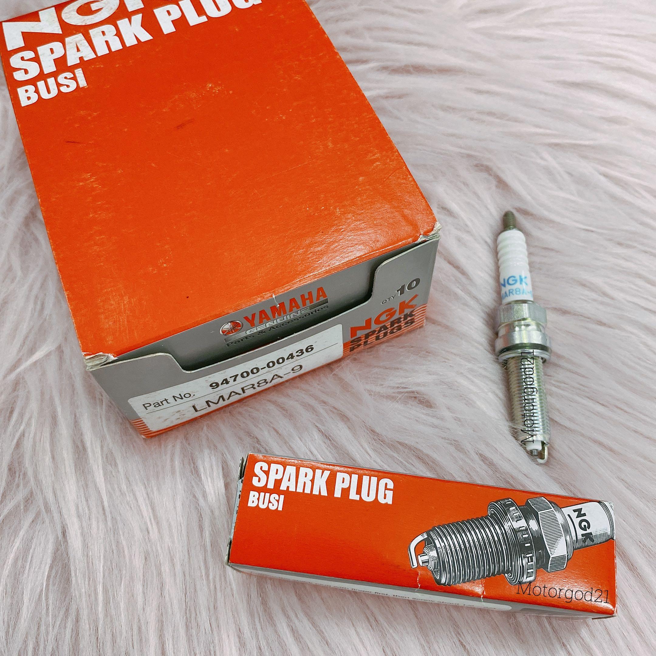 YAMAHA Xmax 300 spark plug, Motorcycles, Motorcycle Accessories on