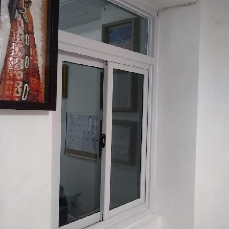 Aluminum Windows Doors Tempered Glass Works Patch Fittings Frameless Glass Doors Everything Else Looking For On Carousell