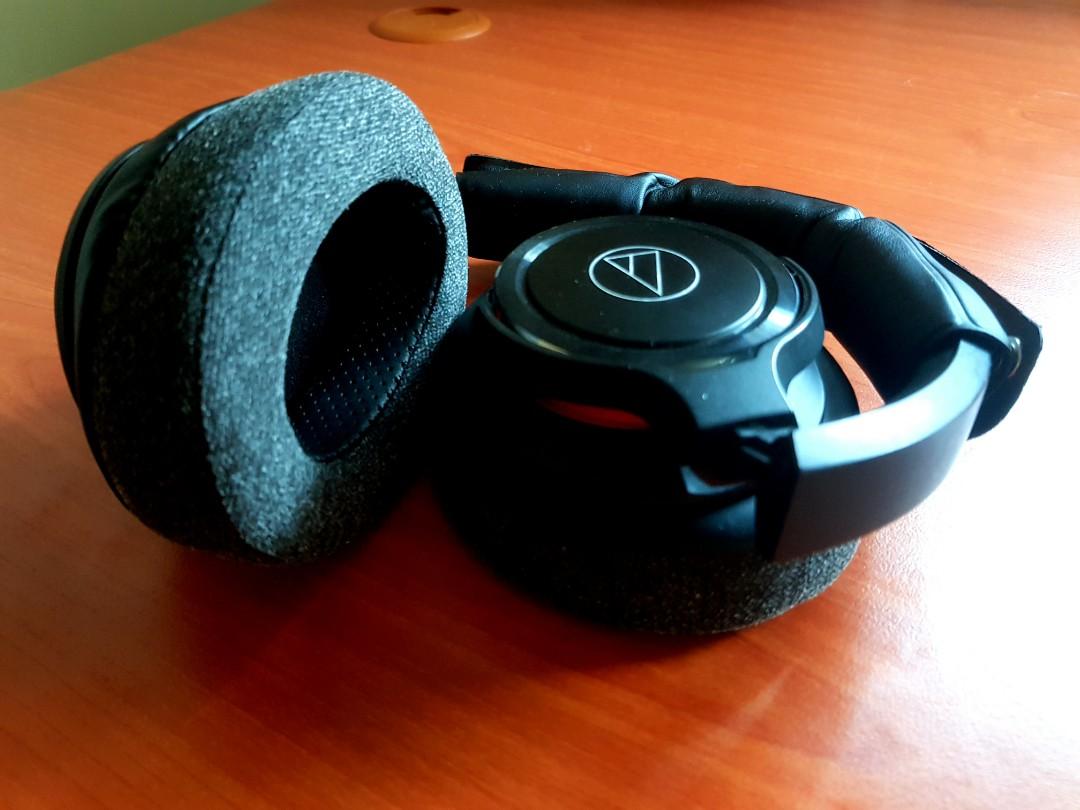Audio Technica Ath Ws660bt Bluetooth Headset Electronics Audio On Carousell Audio Technica Ath Ws660bt Bluetooth Headset Electronics Audio On Carousell
