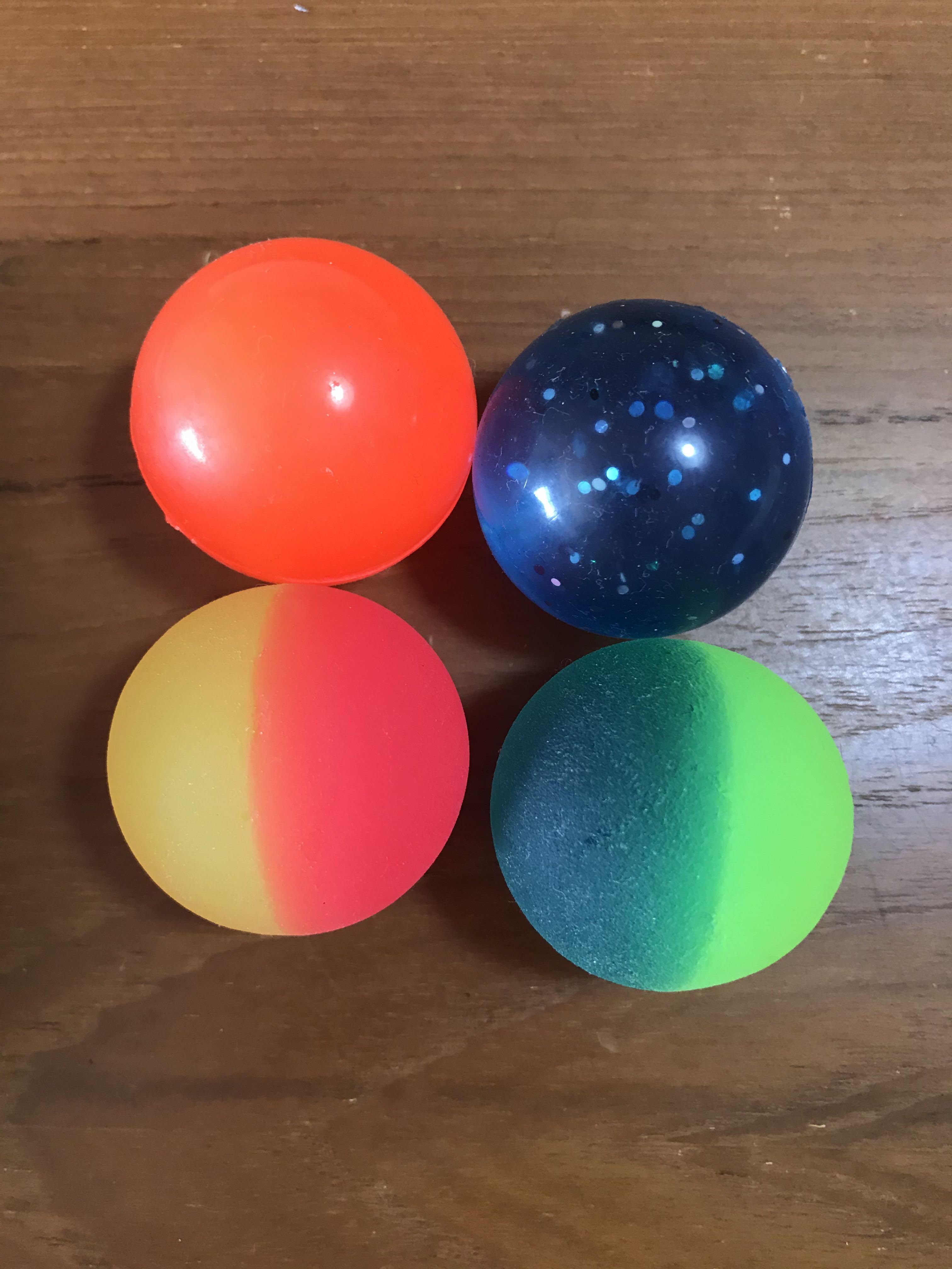 large rubber bouncy balls