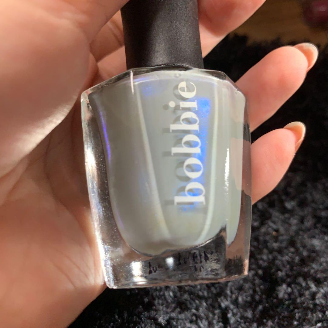 Gray Nails Are the Manicure Trend You've Been Waiting For