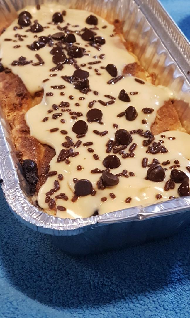 Bread Pudding (Category: Homemade Bakes) located in Singapore. Submitted by risingsun_delivery_services_sg (Listing ID 1011201126, Image 2). Description: Delicious Bread pudding! Confirm to make u go crazy!! we have few flavours to choose from! *Choc chip bread pudding *Sweet Corn bread pudding(temp not avail) *Butterscotch bread pudding *Homemade strawberry jam bread pudding (temp not avail) Per set includes custard sauce (separate packed) #Pric
