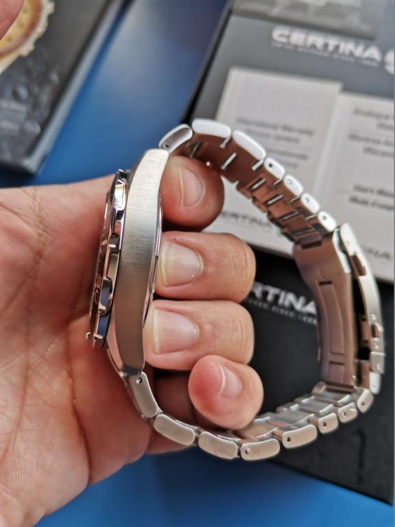 Certina ds action discount vs tissot seastar