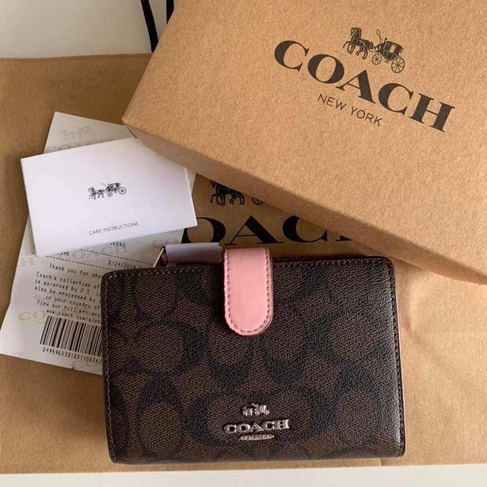 Coach Small Trifold Wallet, Luxury, Bags & Wallets on Carousell