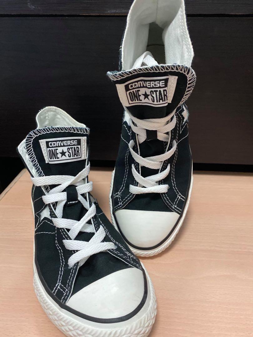 Converse Sneakers Women s Fashion Footwear Sneakers on Carousell