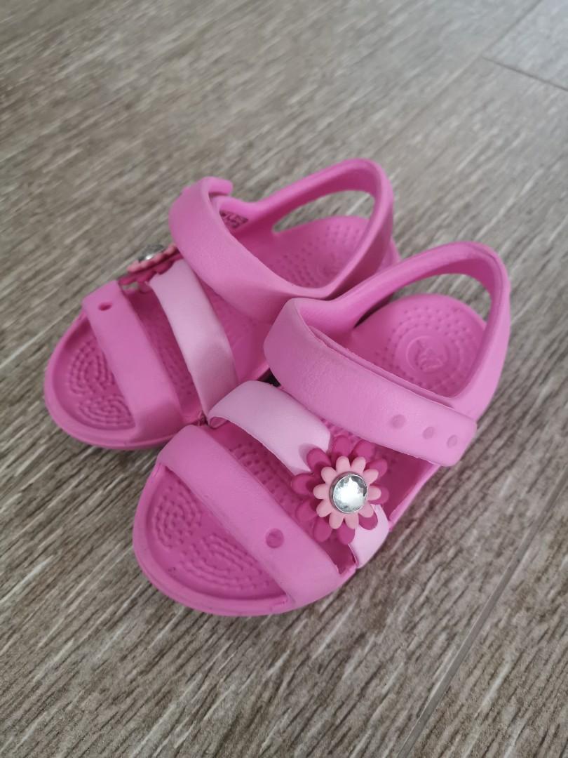 crocs for baby girl