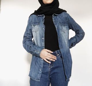 (Category: ) located in . Submitted by majd.mulia (Listing ID 1011045909, Image 1). Description: .