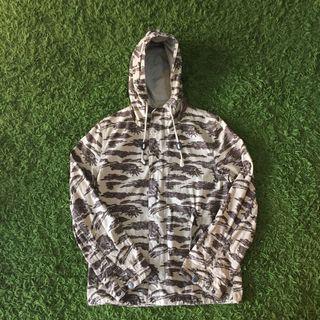 DEVIDED CAMO HOODIE