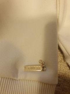 Guess top