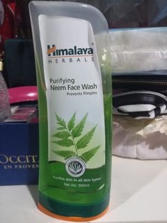 Himalaya Neem Face Wash 300ml Health Beauty Skin Bath Body On Carousell