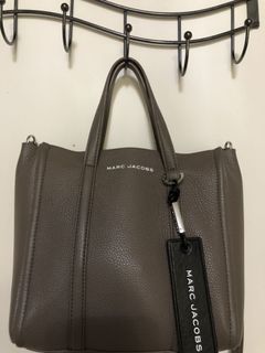 （分類：）位於 。 由 jjanett 提交（商品編號 1011173791，圖片 1）。簡介： 。