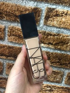 (Category: ) located in . Submitted by shoplushwithn (Listing ID 1011154425, Image 1). Description: .