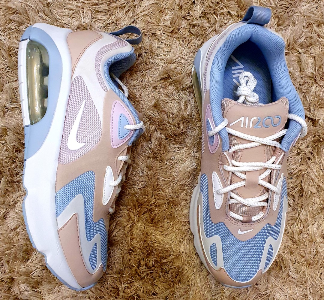 nike air max 200 size 4
