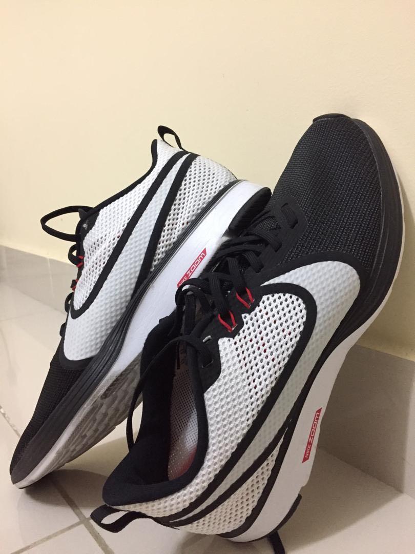 Nike zoom sale strike 2 white