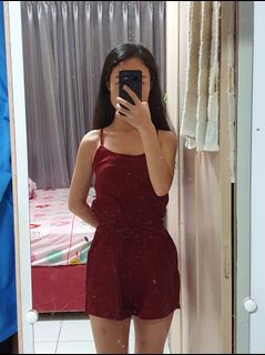 (Category: ) located in . Submitted by shoppingqueen97 (Listing ID 1011197731, Image 1). Description: .