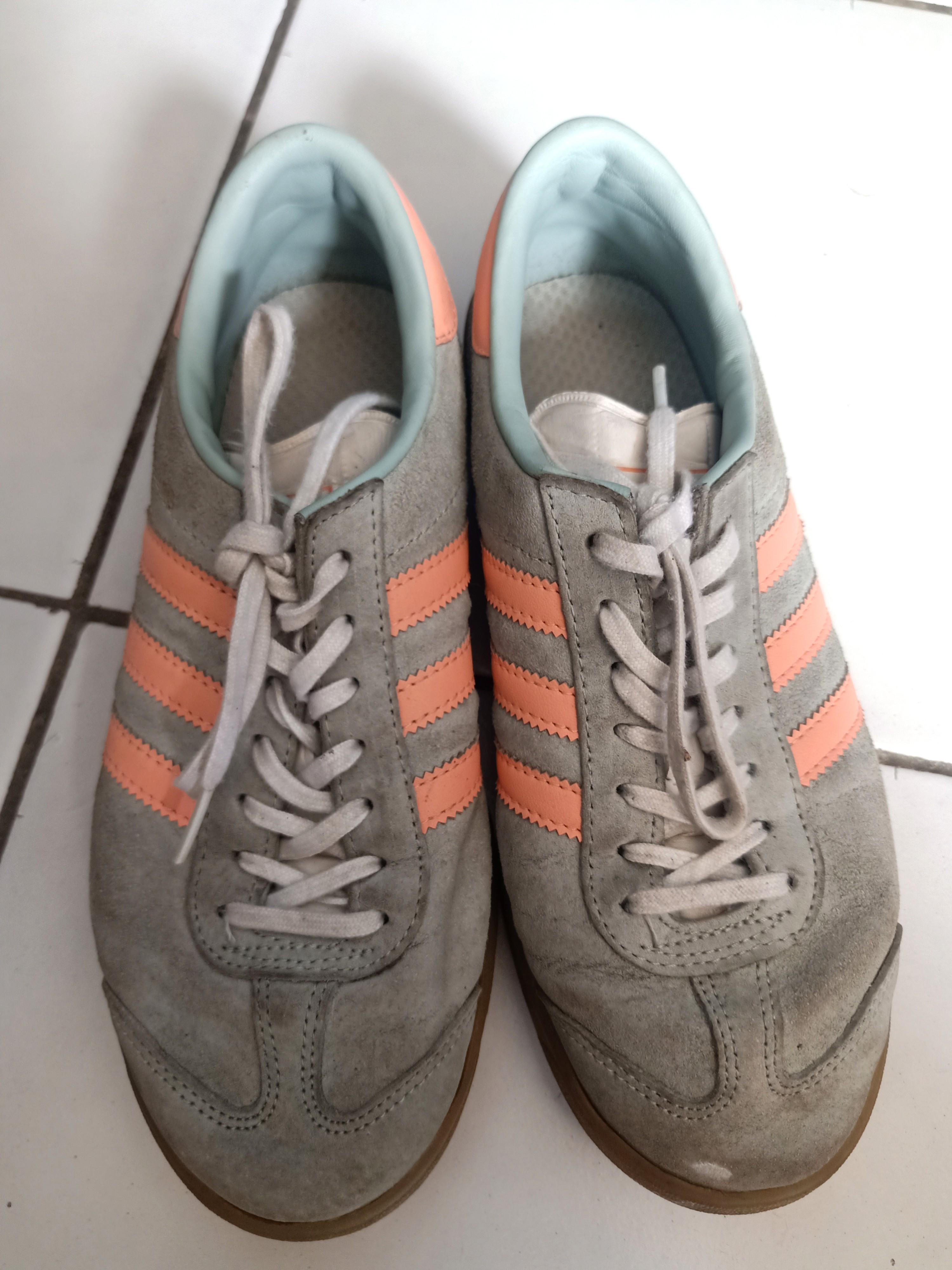 Harga sepatu adidas sales hamburg original