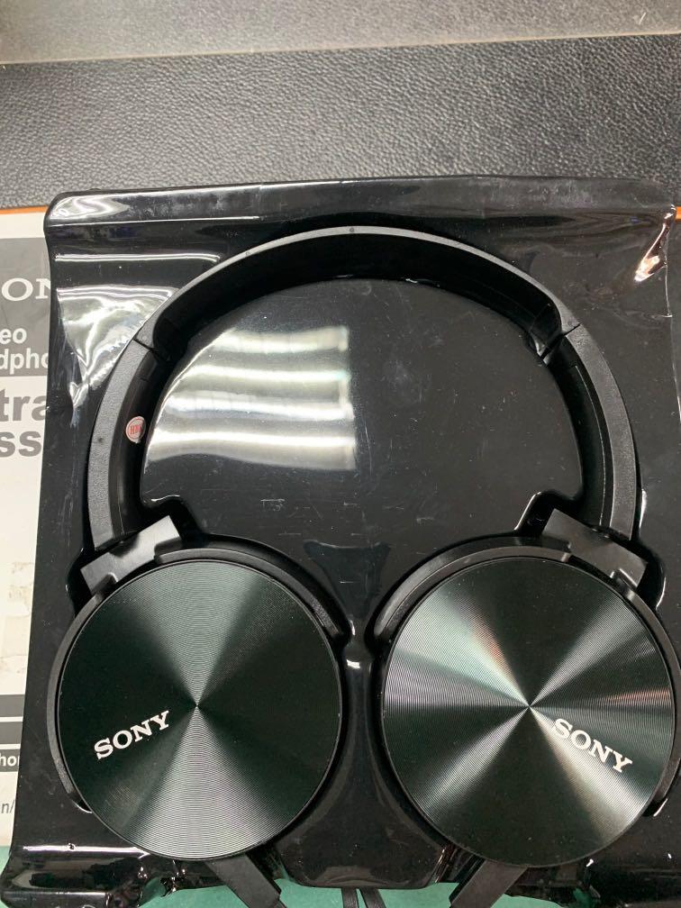 Sony stereo headphones (Category: Headphones & Headsets) located in Pasay City. Submitted by ayinong168 (Listing ID 1011097284, Image 1). Description: Sony headphones extra bass xb 450 hifi sound phone calls sport headphone with issue box with litlle dirt pm if interested .