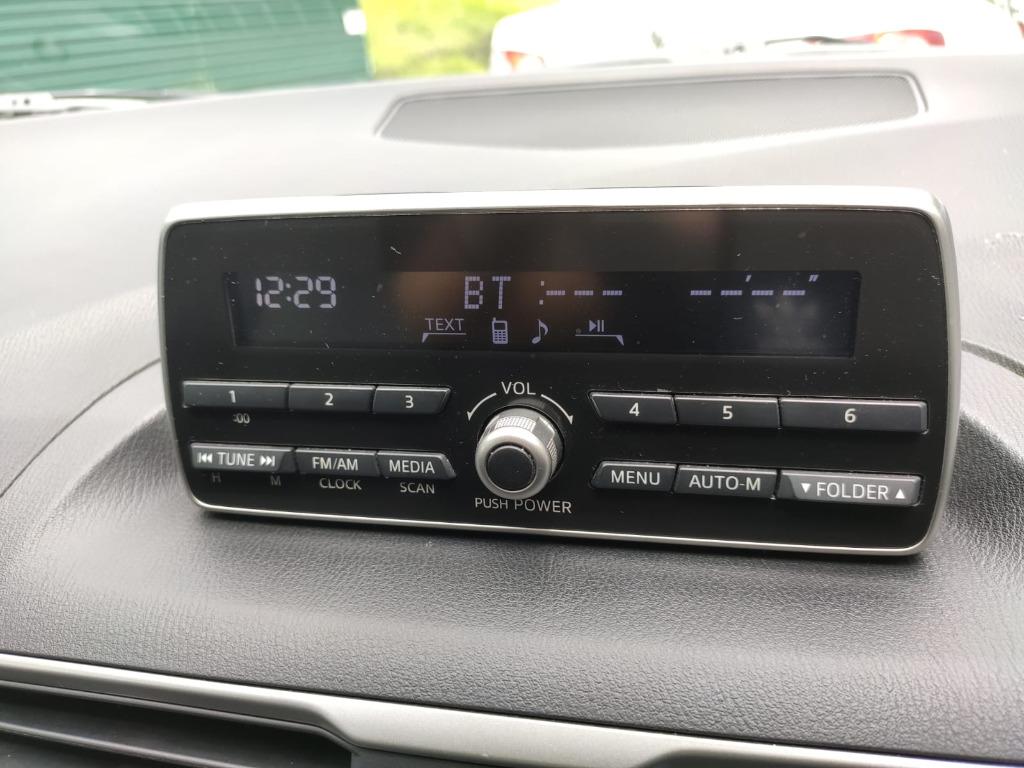 car top roof water leak / car roof lining repair / car roof leaking