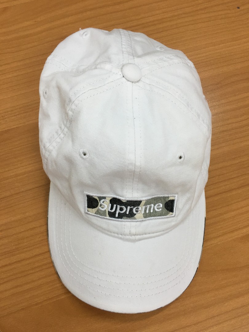 Topi supreme on sale x bape original