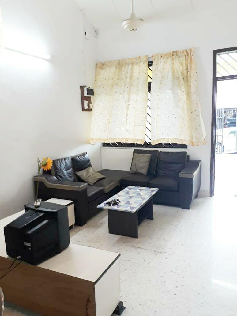 Taman Molek 1 5 Storey Terrace House For Rent Johor Bahru Property Rentals On Carousell