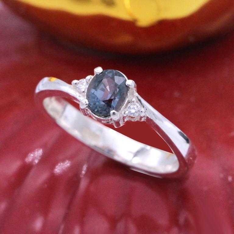 Natural teal dark blue sapphire diamond white gold colour