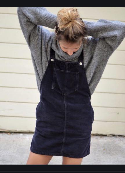 Topshop Dark Green MOTO Cord Pinafore Dress Denim Petite Women s Fashion Dresses Sets Jumpsuits on Carousell