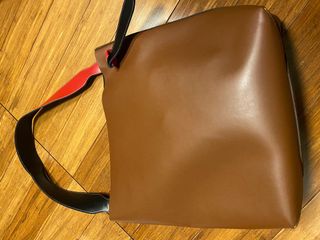 （分類：）位於 。 由 he526526 提交（商品編號 1011202164，圖片 1）。簡介： 。