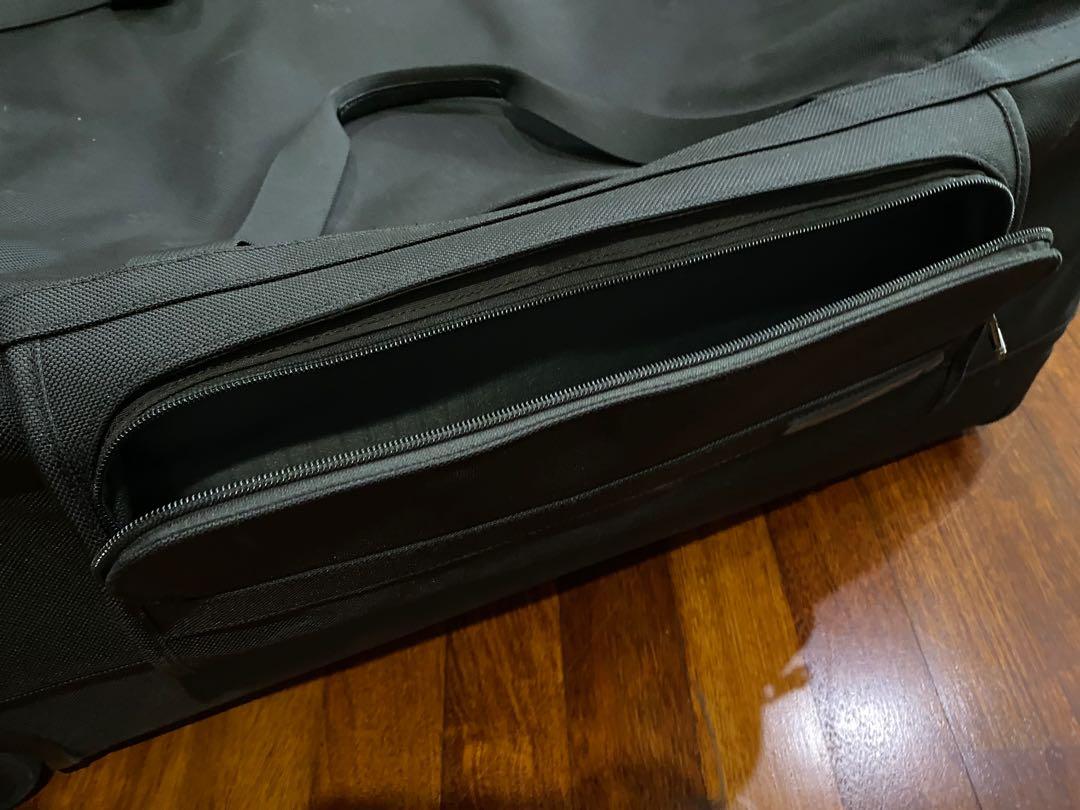 tall 4 wheeled duffel packing case