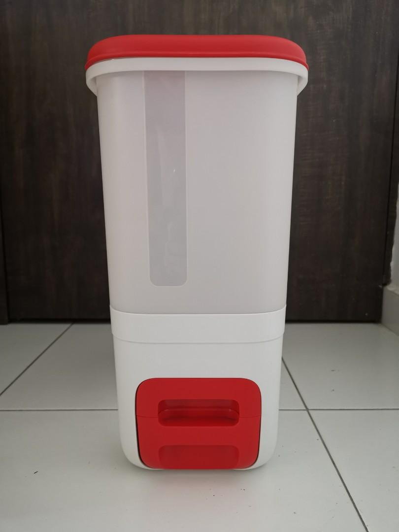 Tupperware Rice Dispenser, Furniture & Home Living, Kitchenware ...