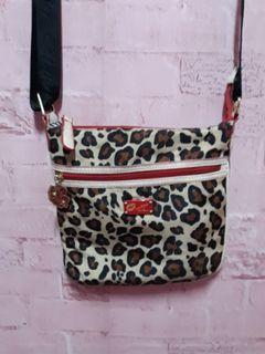 betsy handbags